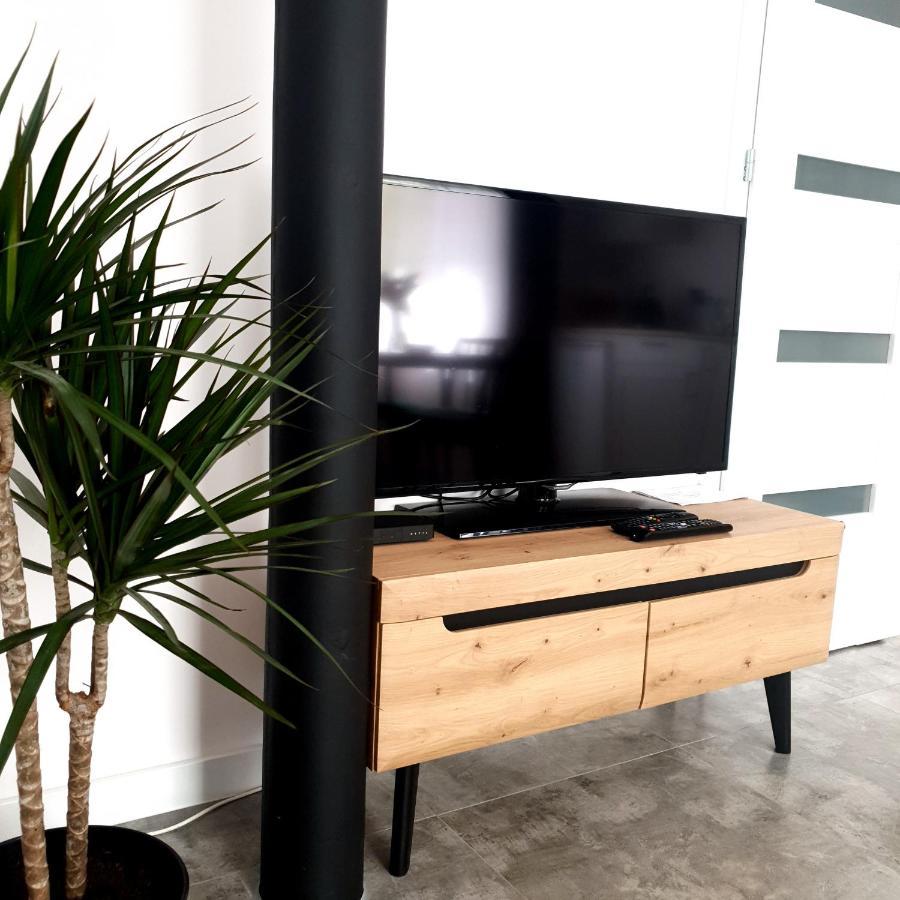 Apartament Z Historia イェレニャ・グーラ エクステリア 写真